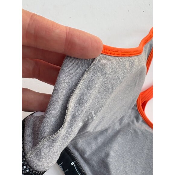 Born Primitive NWOT Warrior Sports Bra Skeleton Weightlifting Print Size Small - Picture 5 of 9